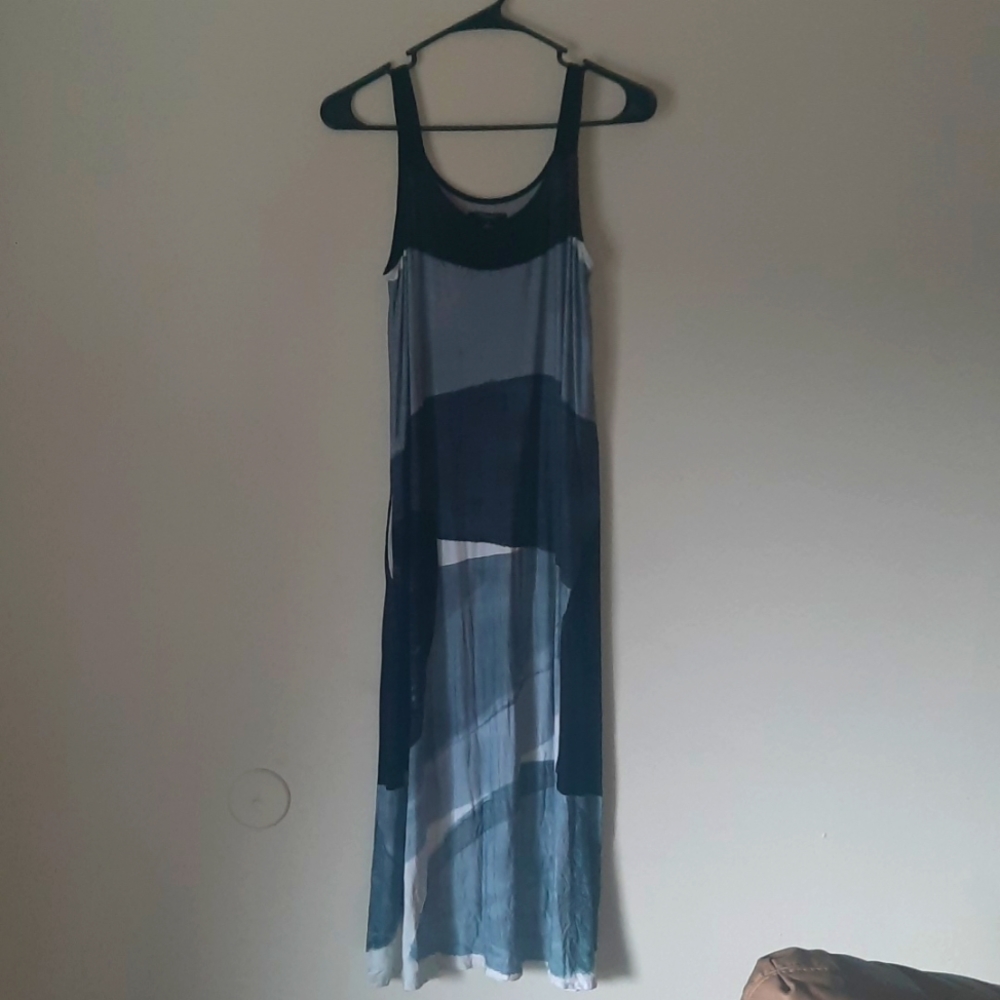 Lightweight chic vera Wang long sundress